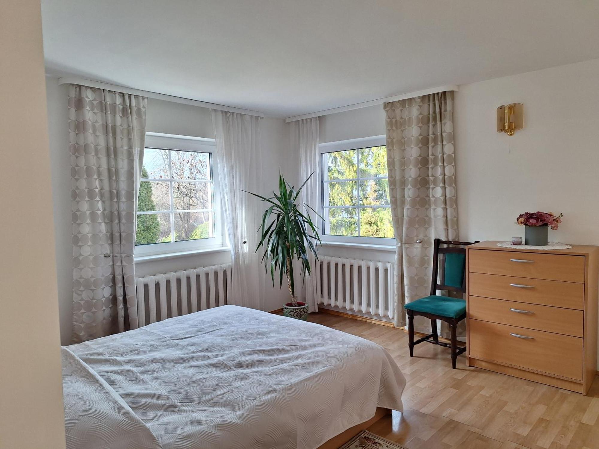 Augutes Zurlienes Apartamentai Trakai Exteriör bild