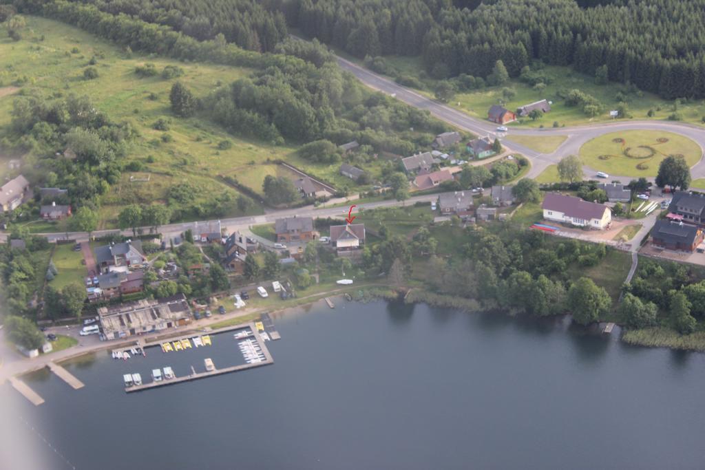 Augutes Zurlienes Apartamentai Trakai Exteriör bild