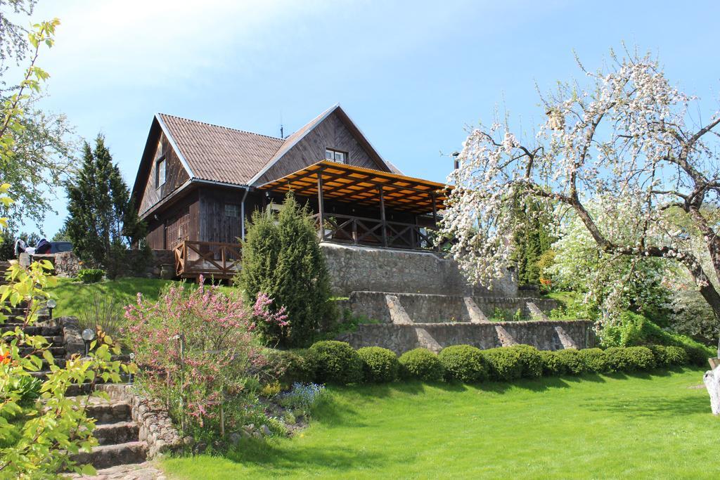 Augutes Zurlienes Apartamentai Hotell Trakai Exteriör bild